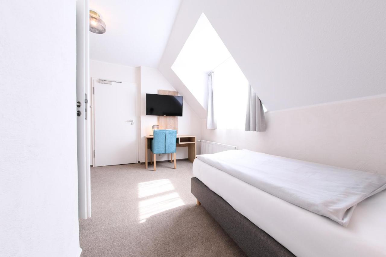24/7 Selfcheckin Schmiedestrasse Hotell Leer Eksteriør bilde